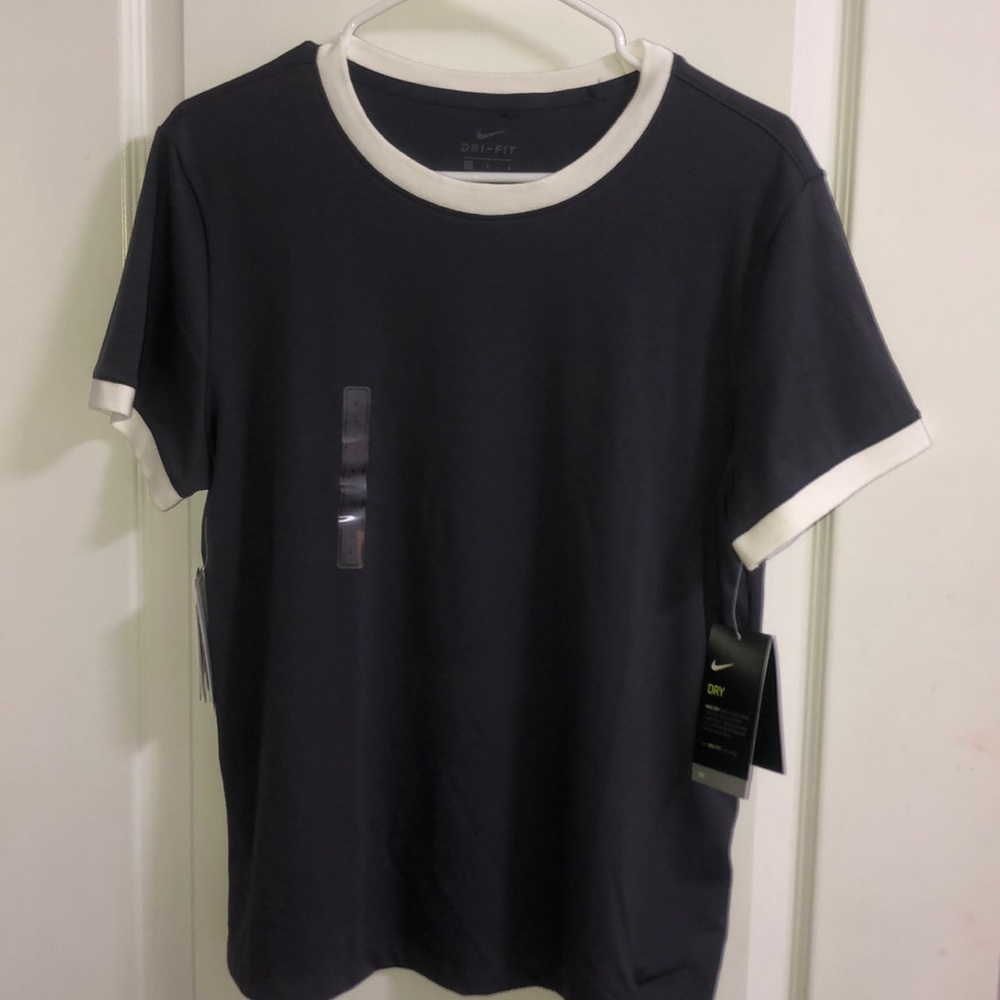 Women Nike T-Shirt